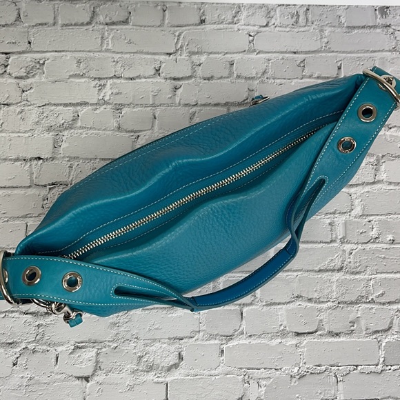 COACH | Legacy East West Tassel Hobo Bag - Picture 15 of 17